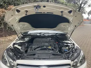 Mercedes-Benz E250 2015 White
