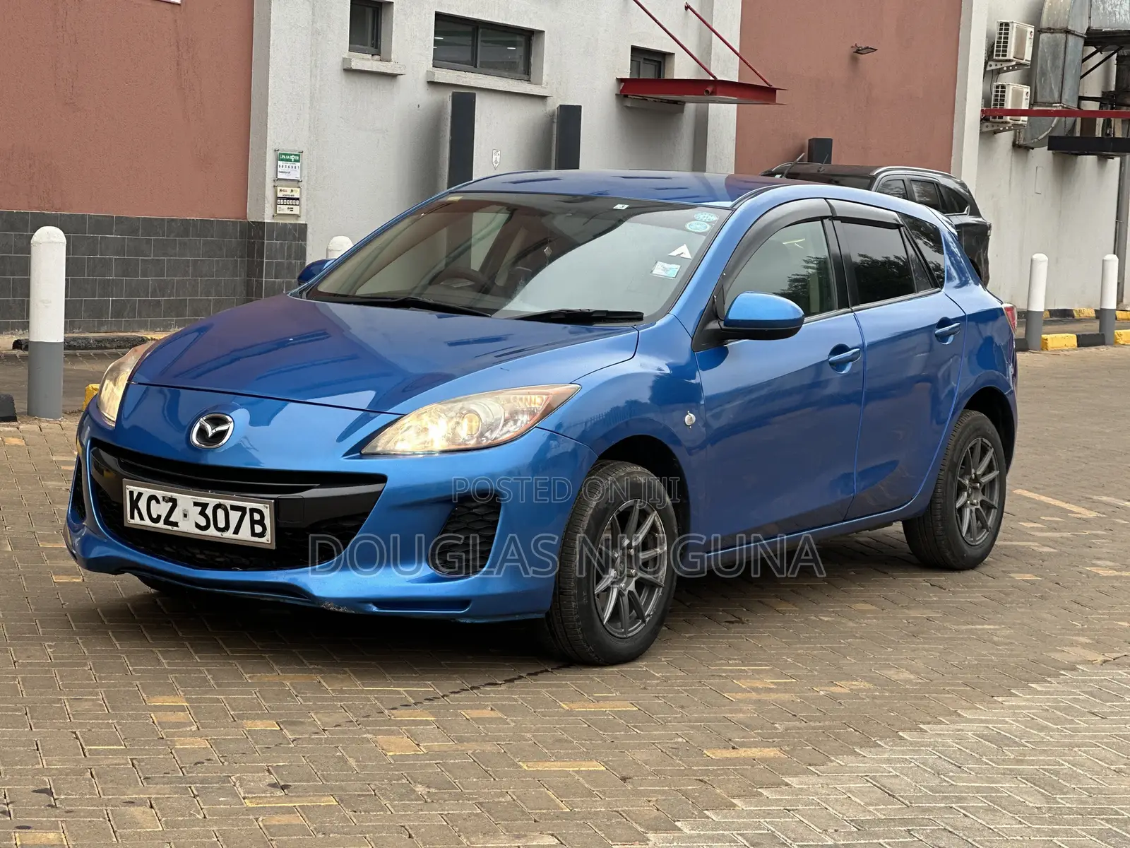 Mazda Axela 2013 Blue