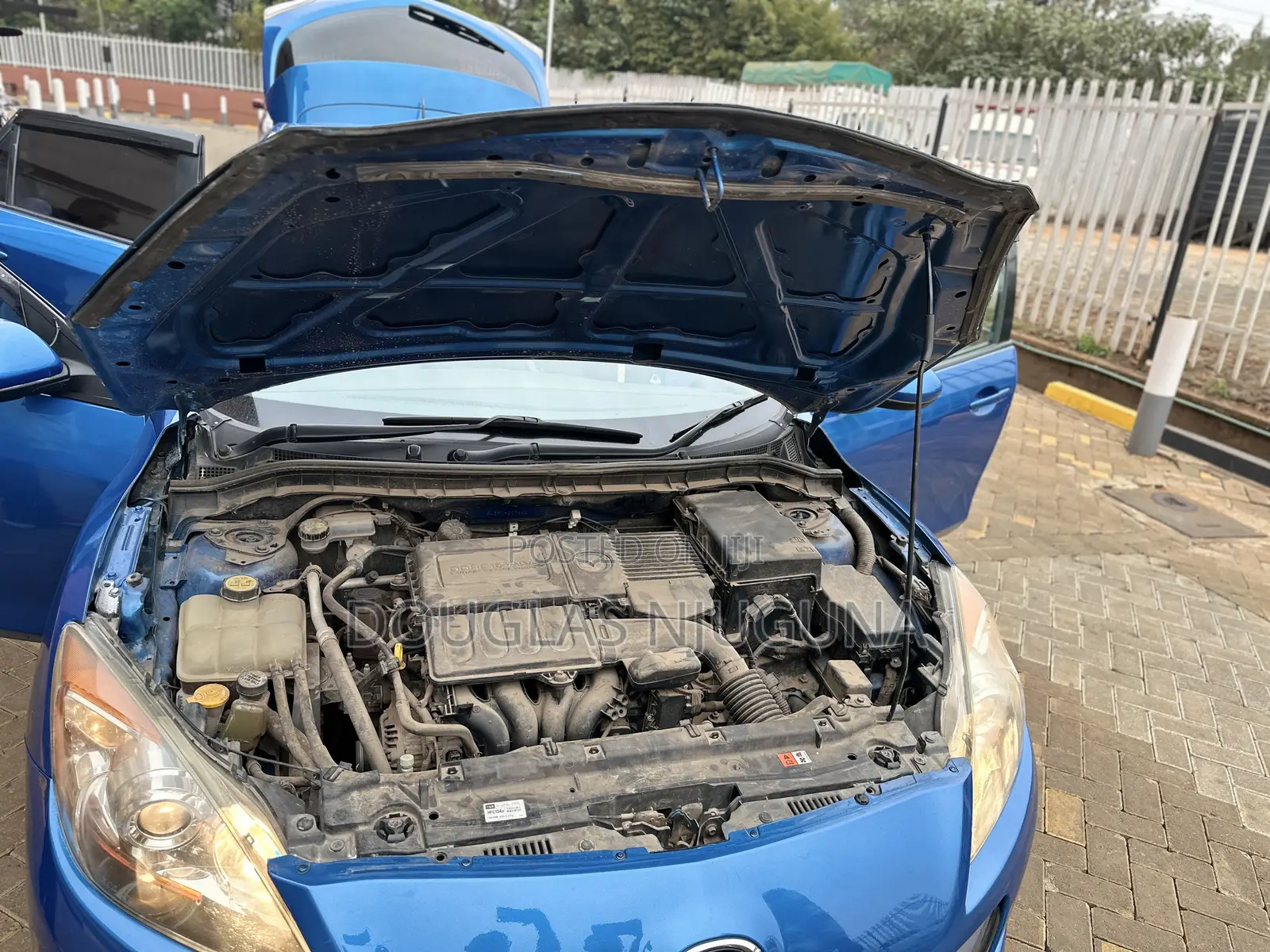 Mazda Axela 2013 Blue