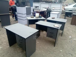 Main Accountant Desk/With Three Drawer