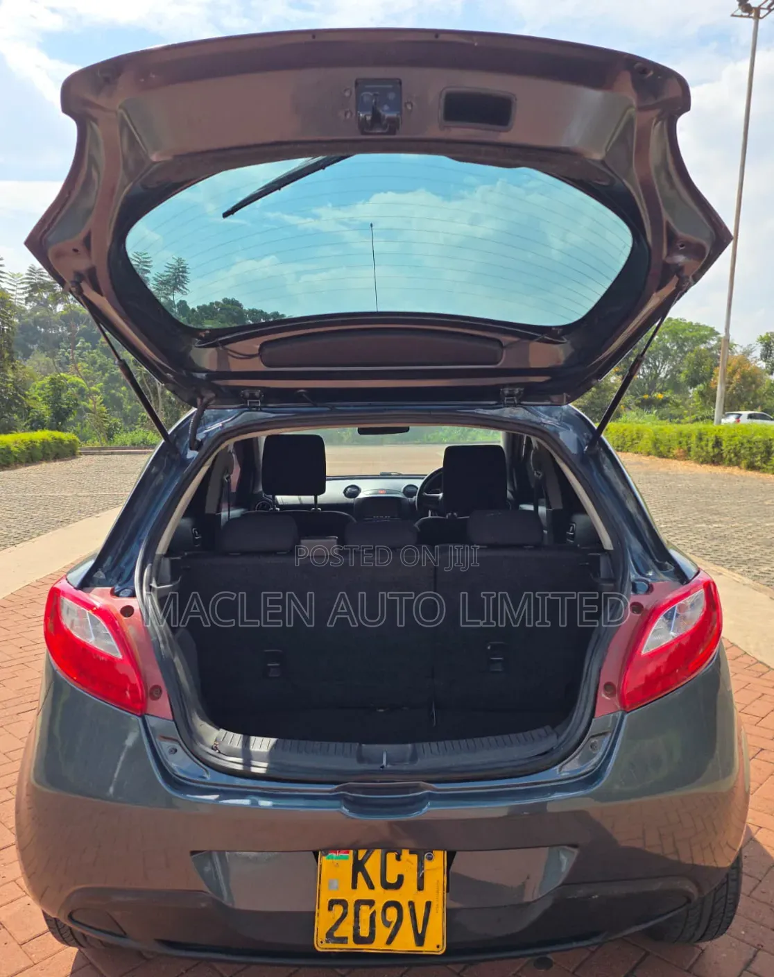 Mazda Demio 2012 Gray