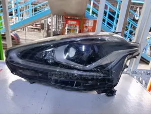 Sienta 2016-2018 Xenon (Part No 52-289) Headlight