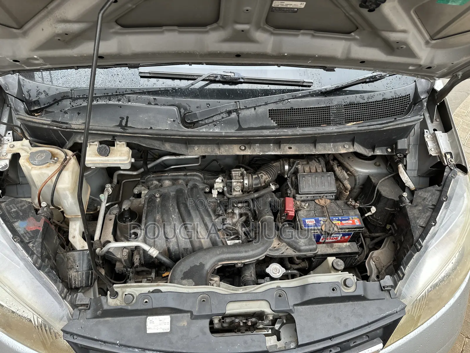 Nissan NV200 2010 Silver