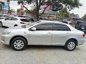 Toyota Axio 2012