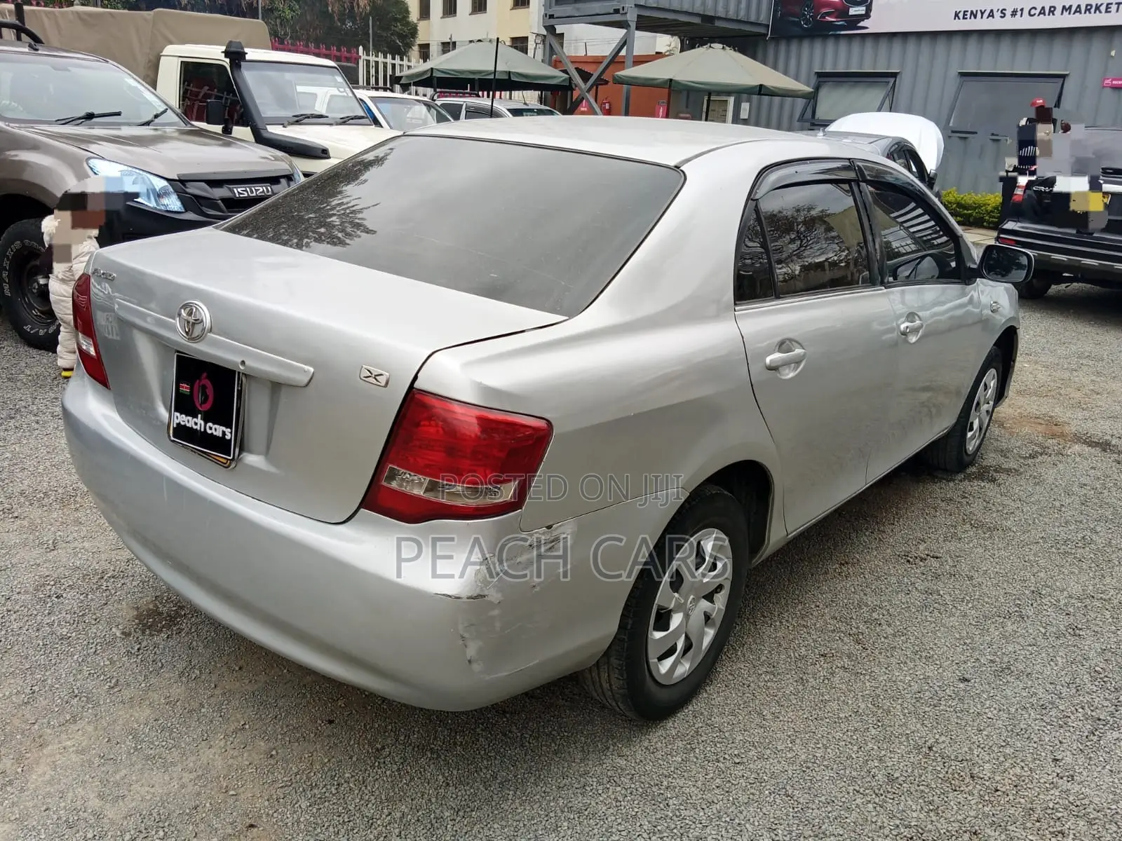 Toyota Axio 2012