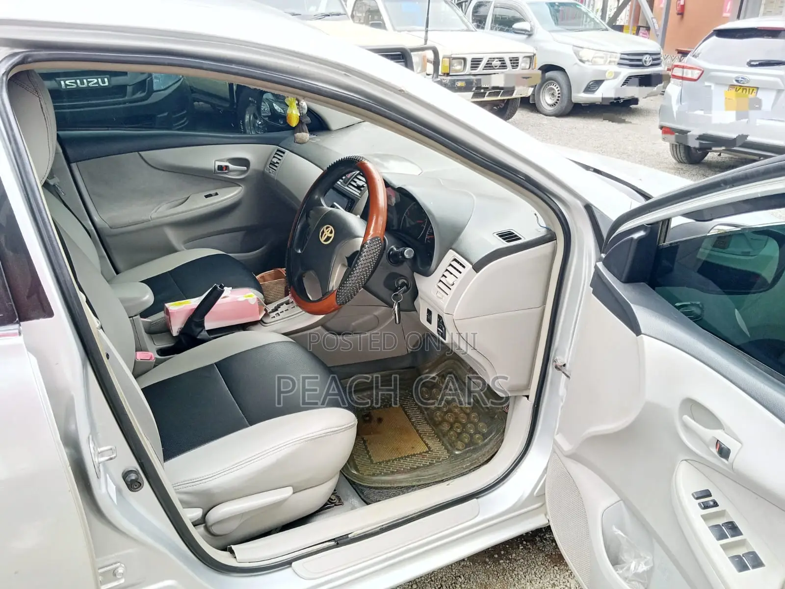 Toyota Axio 2012