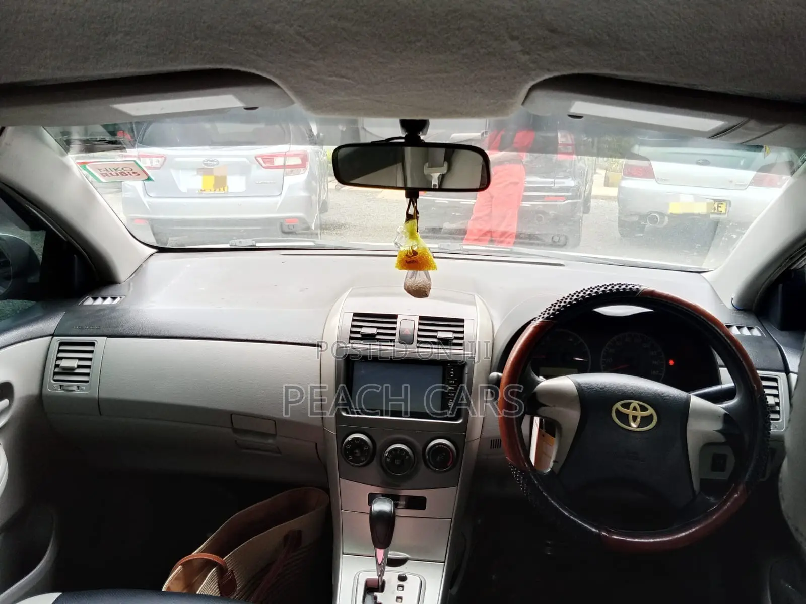 Toyota Axio 2012