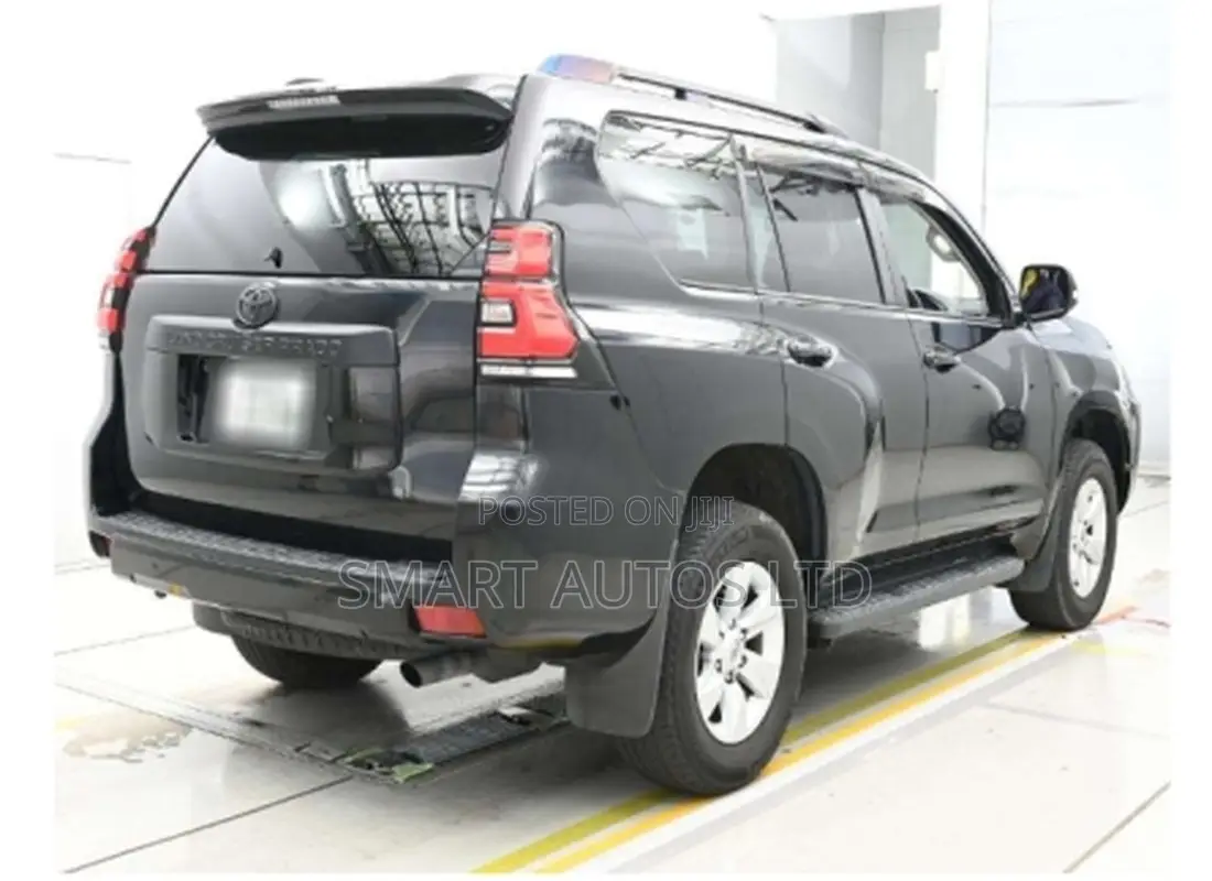Toyota Land Cruiser Prado 2.7 2020 Black