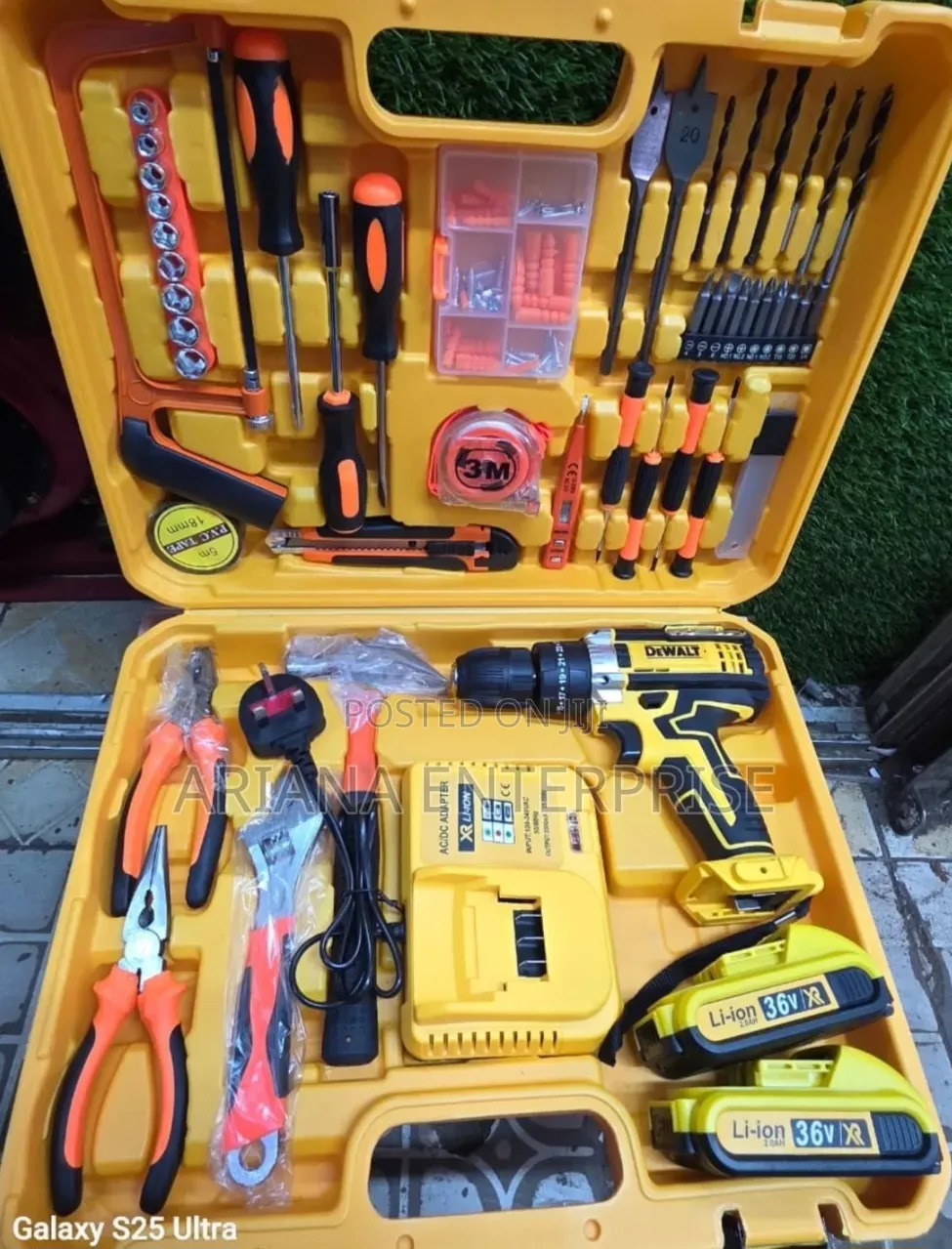 DeWalt Cordless Drill Full Tool Set