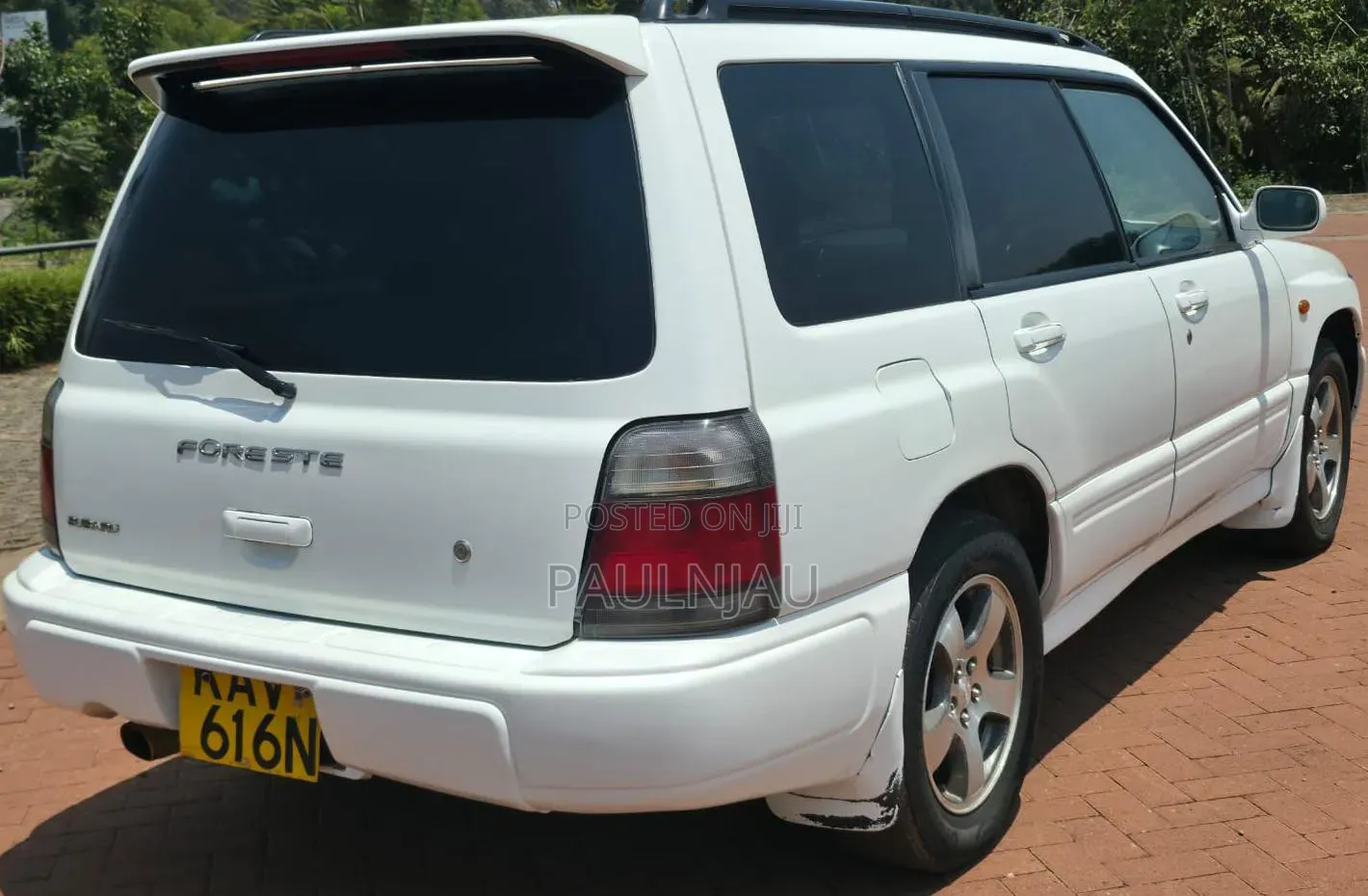 Subaru Forester 2000
