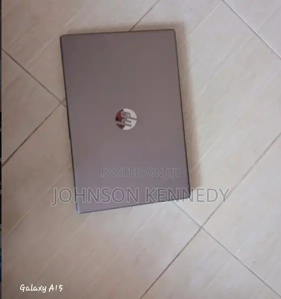 Laptop HP 250 G10 16GB Intel Core i5 SSD 512GB