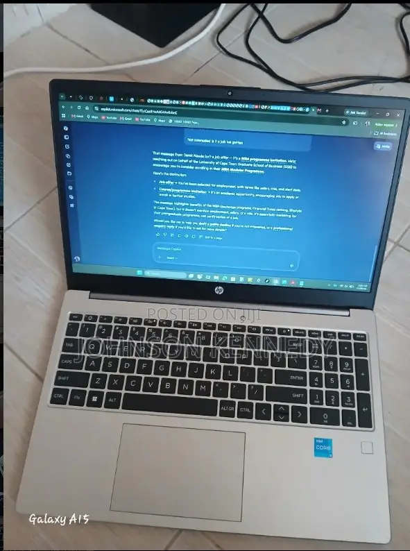 Laptop HP 250 G10 16GB Intel Core i5 SSD 512GB