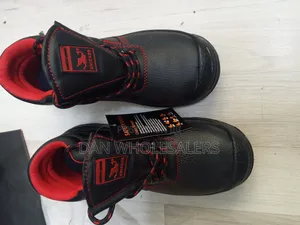 Knicker Safety Boots Professional Grade Safety Work Boots