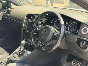 Volkswagen Golf TSI SEL 4-Door FWD 2016 White