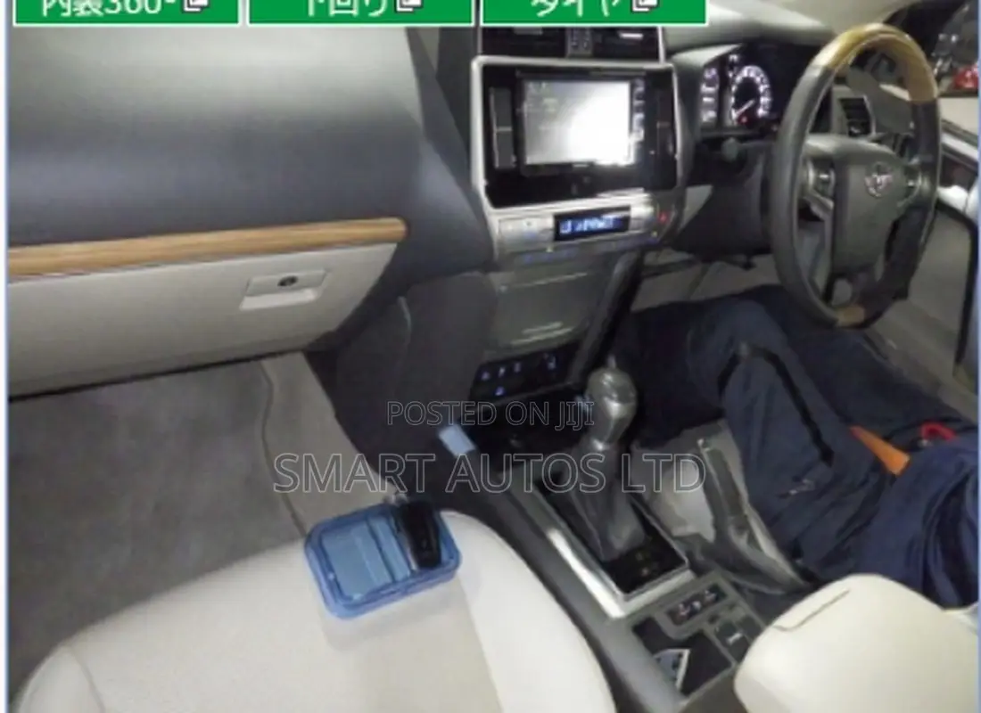 Toyota Land Cruiser Prado 2.8 2022 White