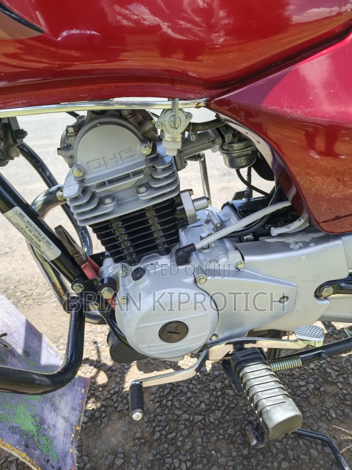 Bajaj Boxer 100 2025 Red