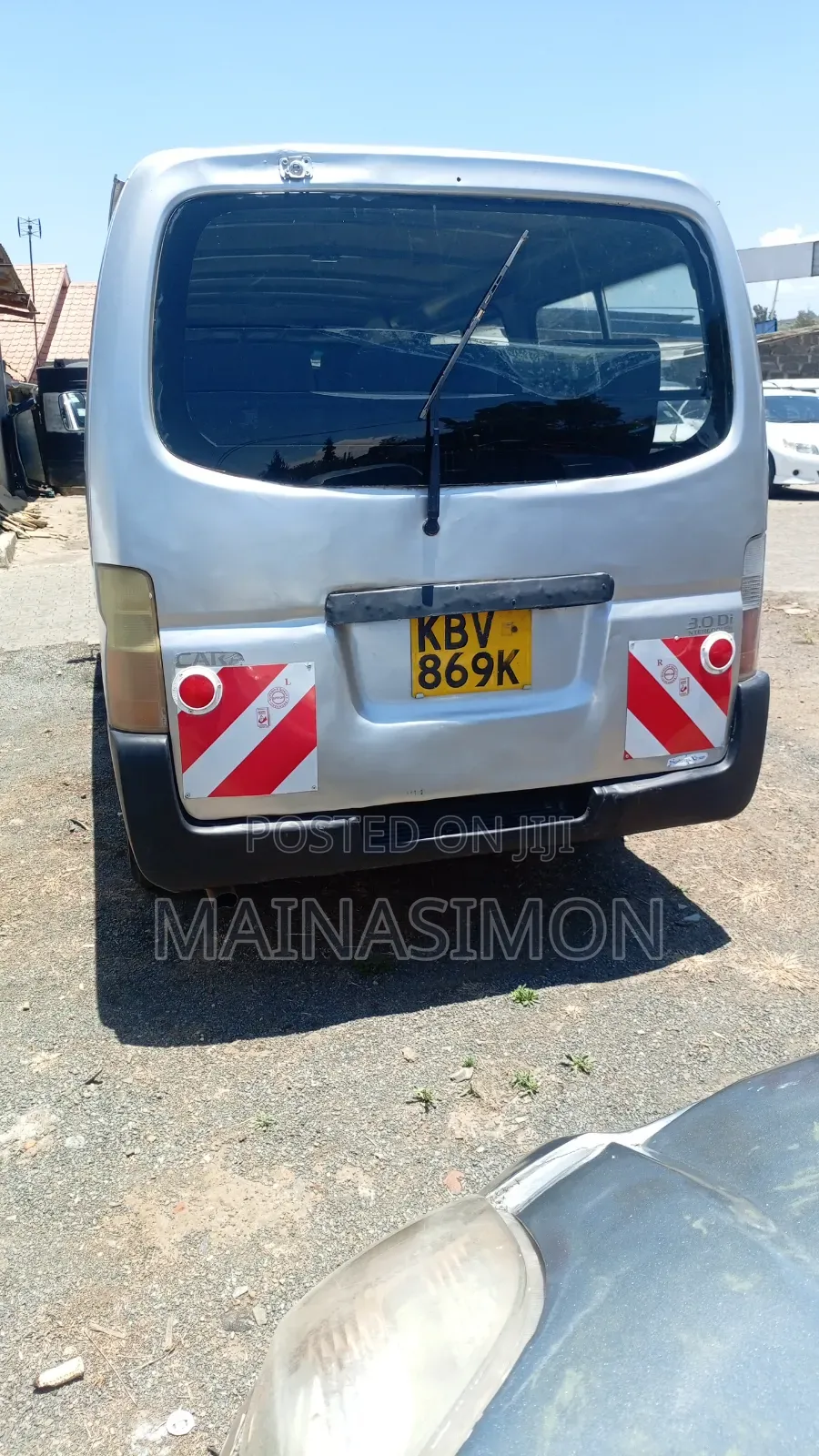 Nissan Caravan (Urvan) 2006 Silver