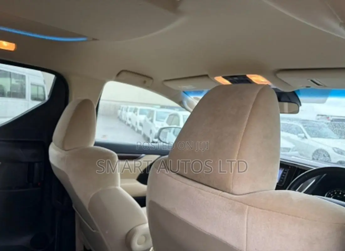 Toyota Alphard 2019 White