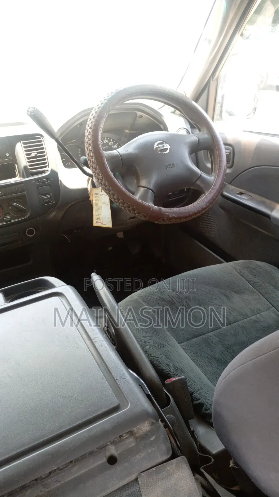 Nissan Caravan (Urvan) 2006 Silver