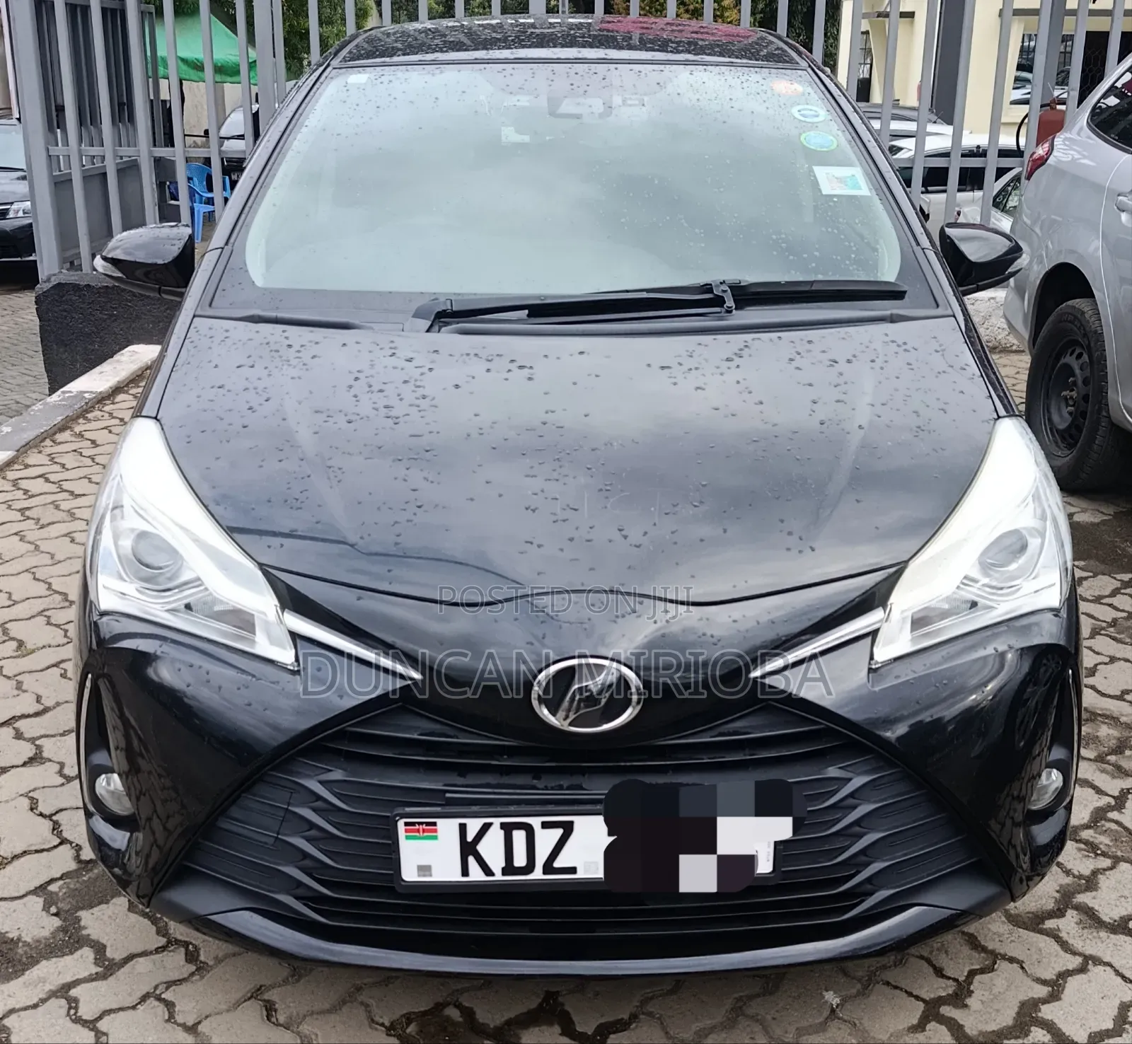 Toyota Vitz 2019 Black