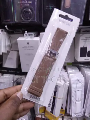 22MM Classic Leather Watch Strap - Light Brown / Khaki