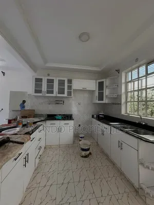 3bdrm Bungalow in Karen for rent