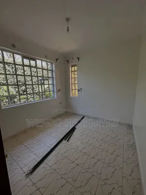 3bdrm Bungalow in Karen for rent