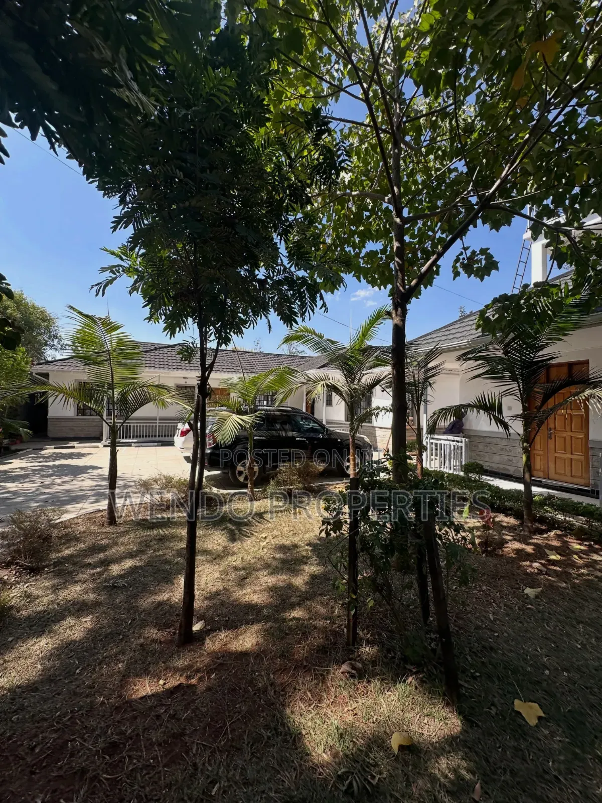 3bdrm Bungalow in Karen for rent