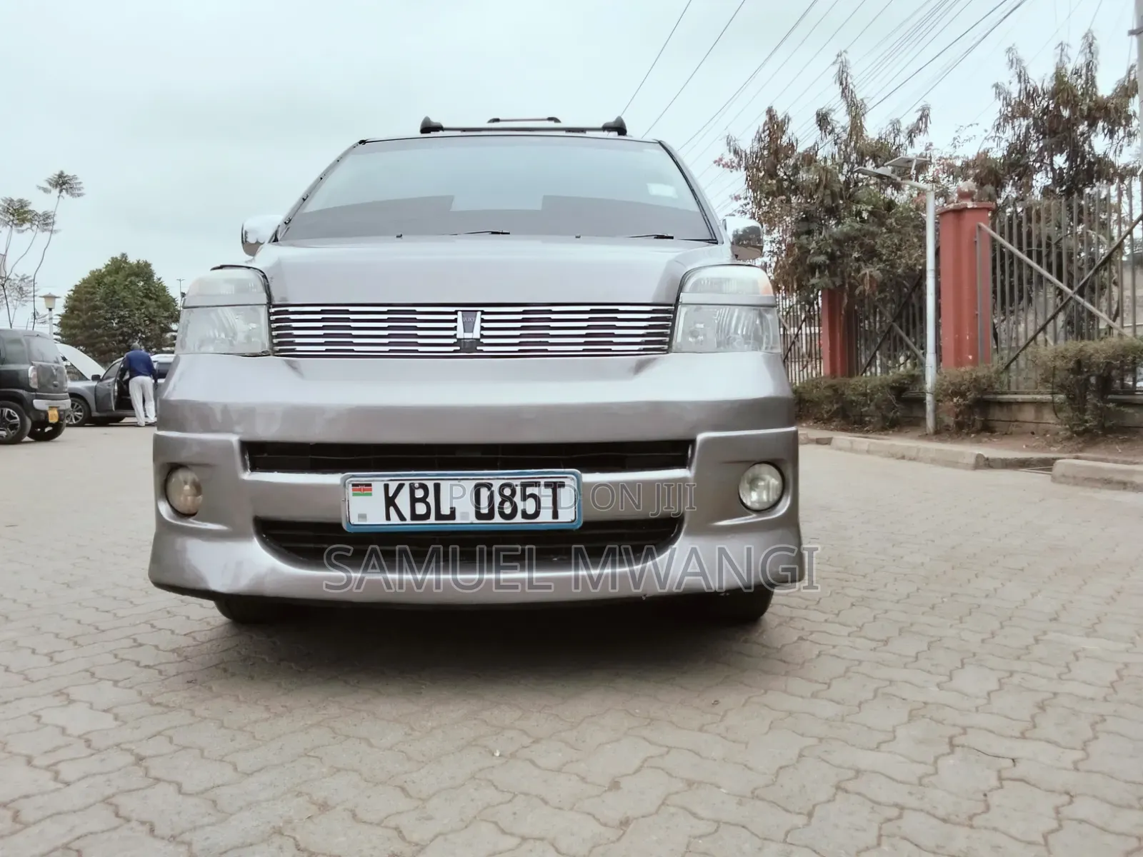 Toyota Voxy 2004 Brown