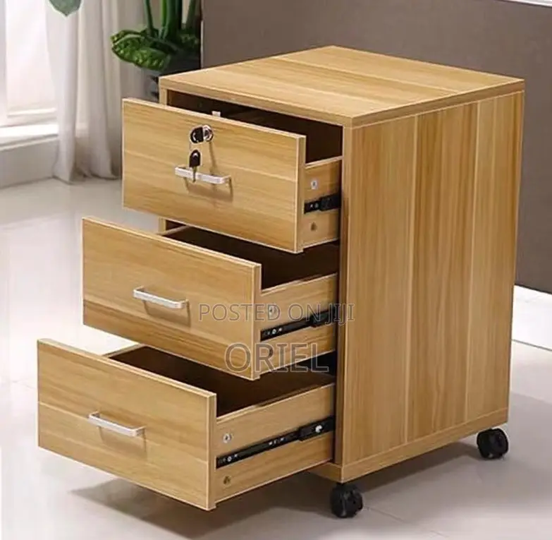 Office Cabinet : Lockable 3 Drawer Mobile File Cabinet