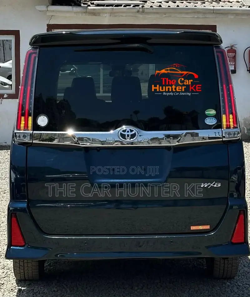 Toyota Noah 2020