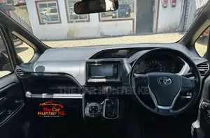 Toyota Noah 2020