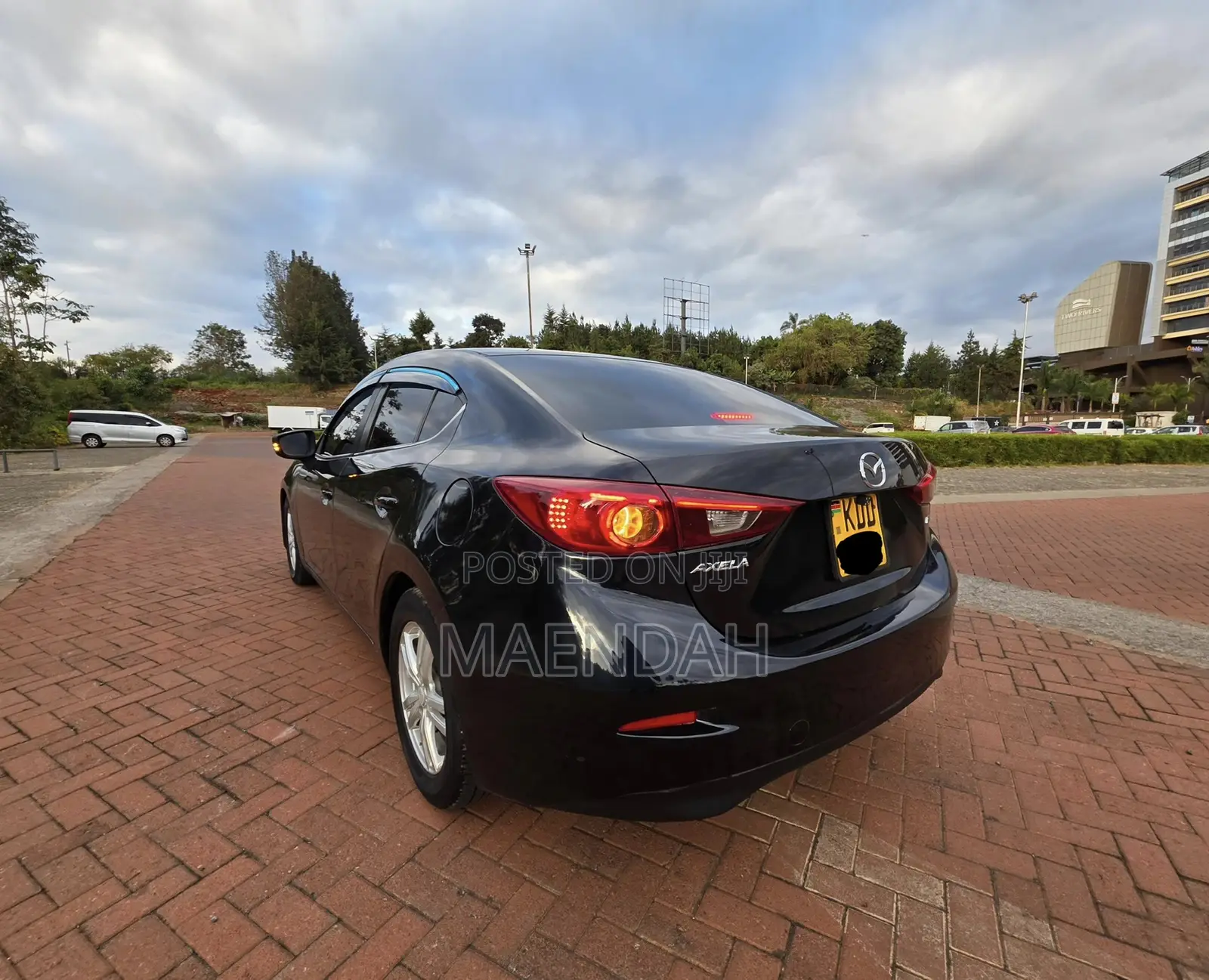 Mazda Axela SV Premium 2014 Blue
