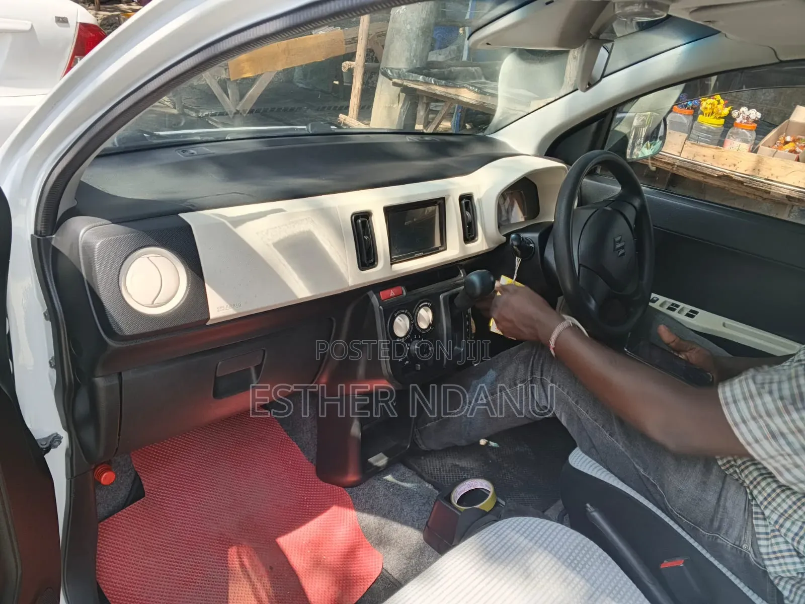 Suzuki Alto 2018 White
