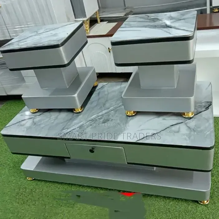Executive Modern Table With Pure Marble With Stools