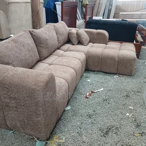 Six Seater Bubble Pillow