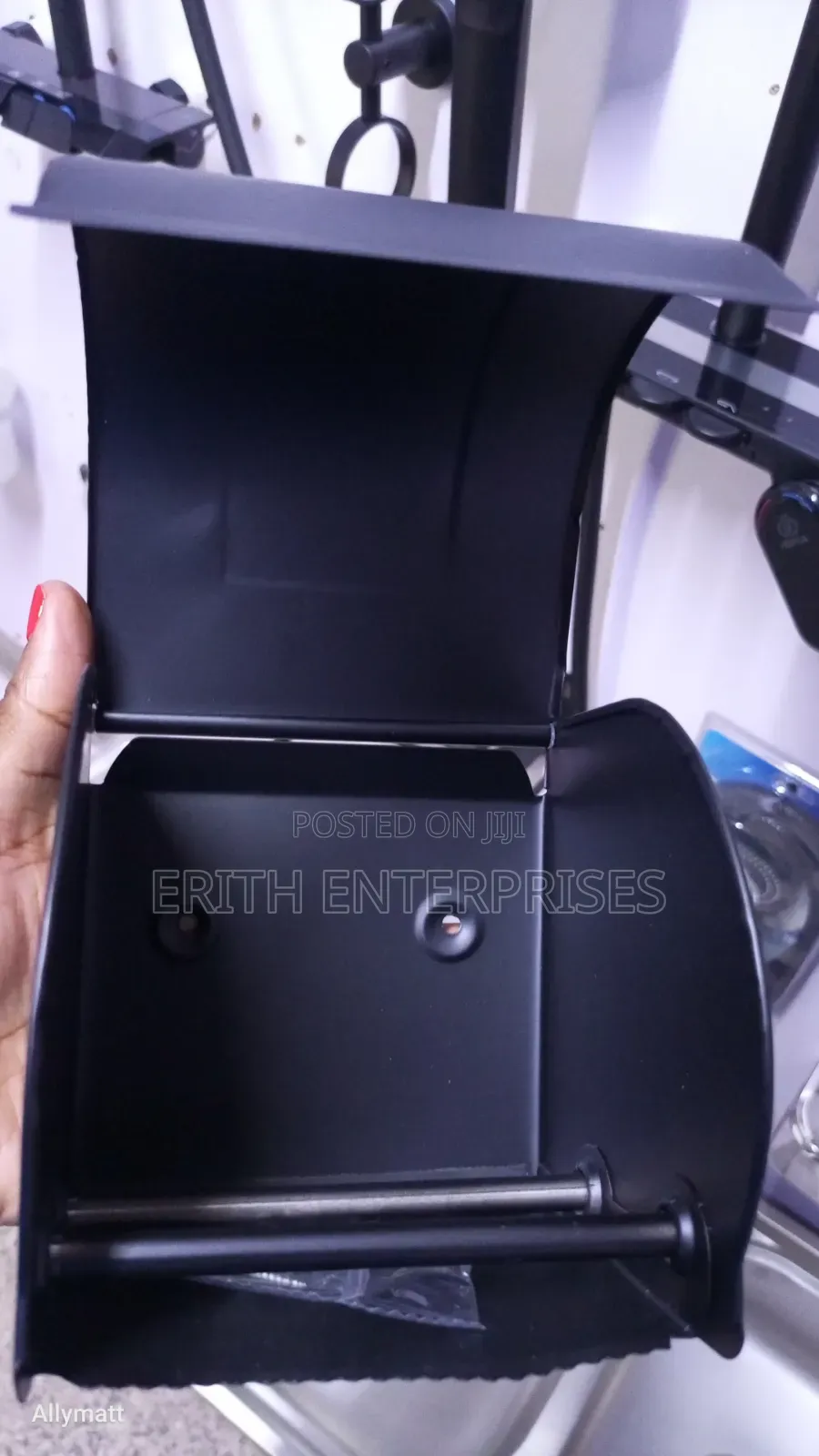 Closed Black Tissue Holder