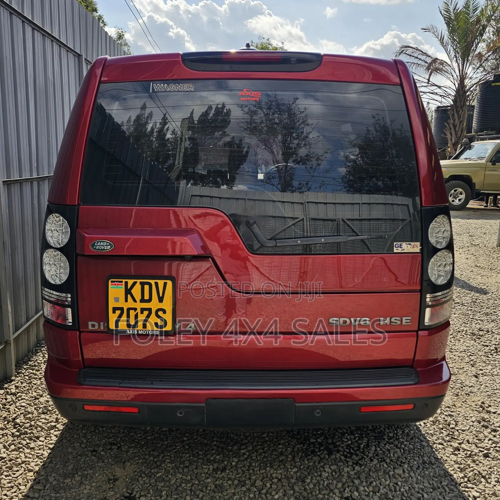 Land Rover Discovery 2012 Red