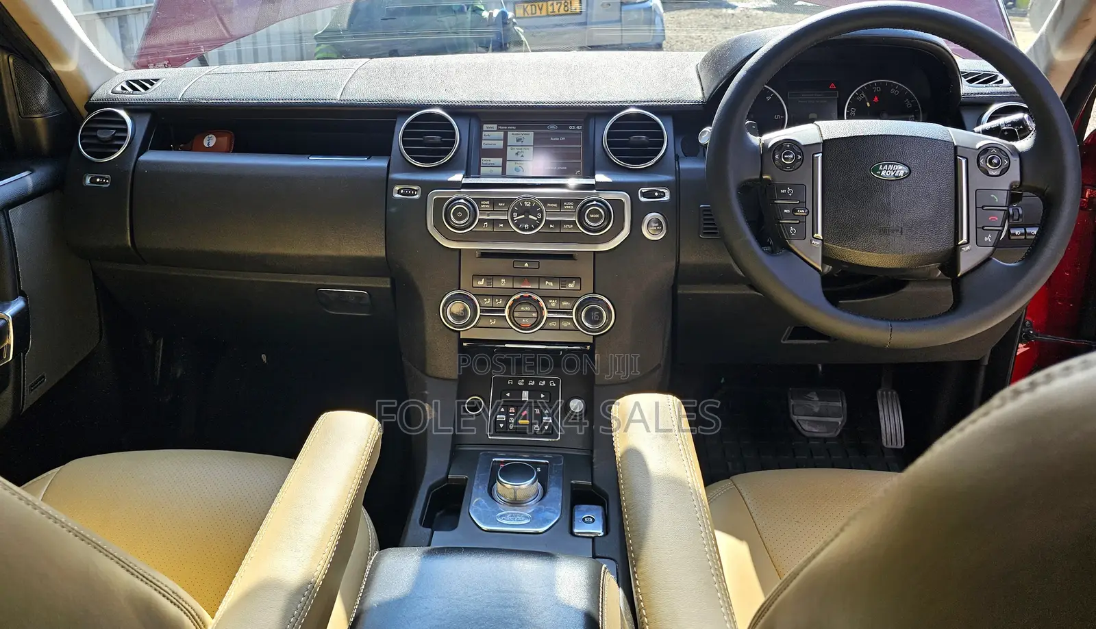 Land Rover Discovery 2012 Red