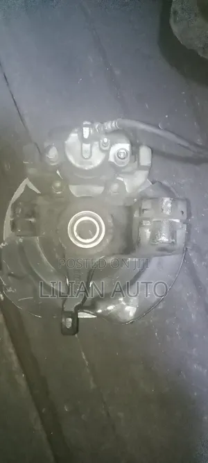 Mazda Premacy Front Wheel Hub
