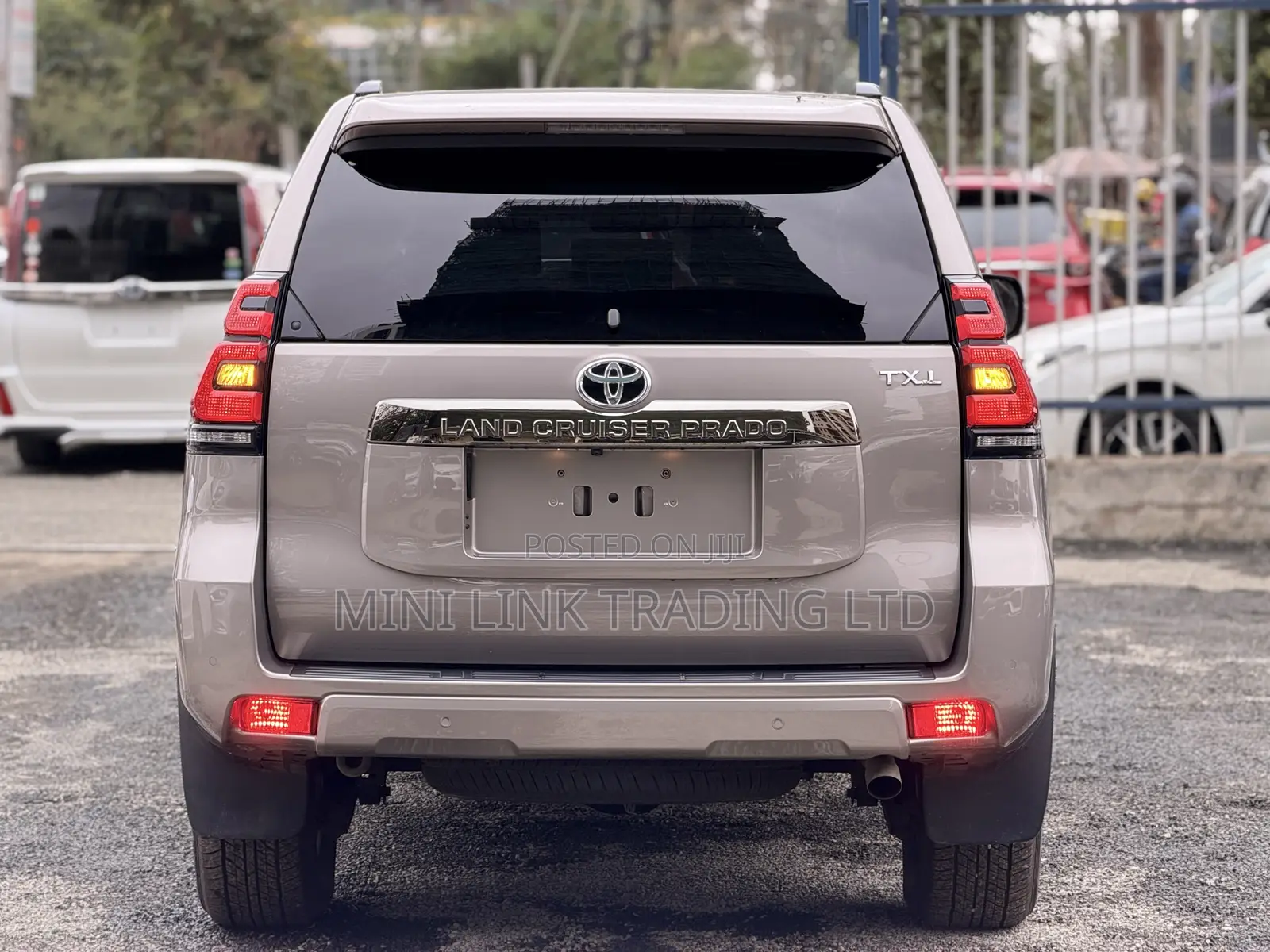 Toyota Land Cruiser Prado 2.8 2021 Gray