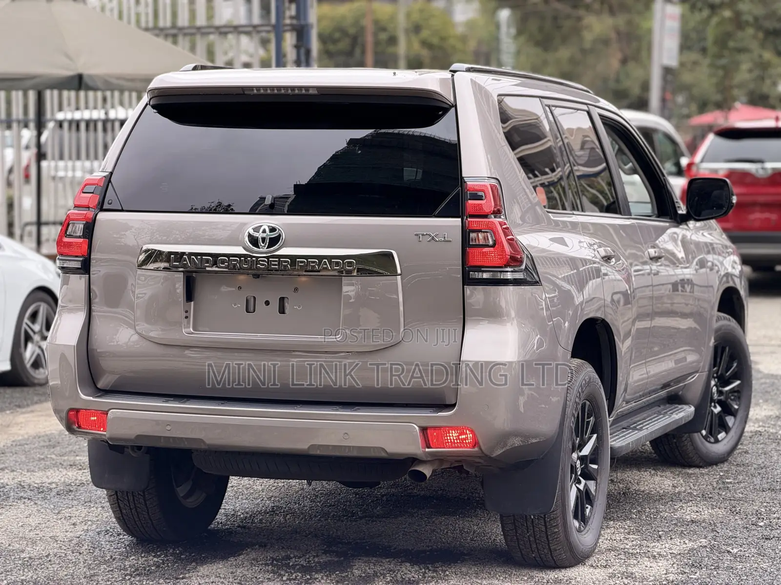 Toyota Land Cruiser Prado 2.8 2021 Gray