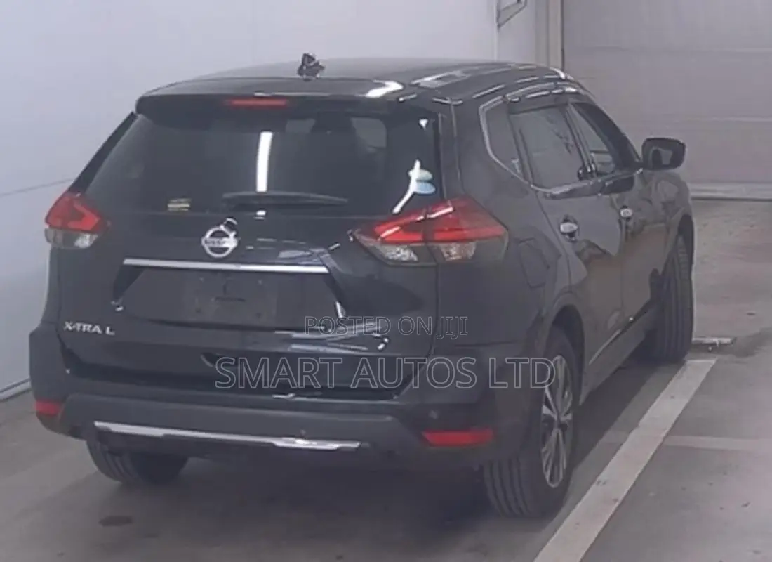 Nissan X-Trail 2019 Matt Black