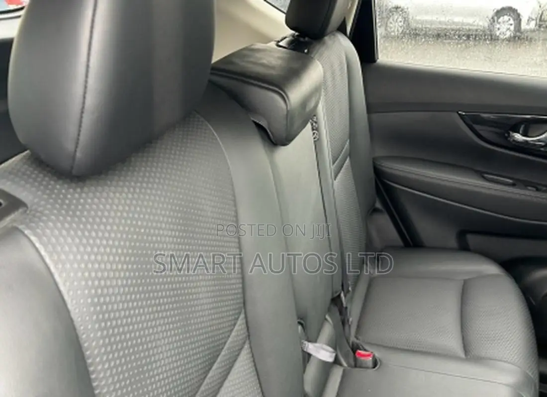 Nissan X-Trail 2019 Matt Black