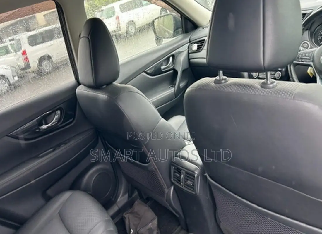 Nissan X-Trail 2019 Matt Black