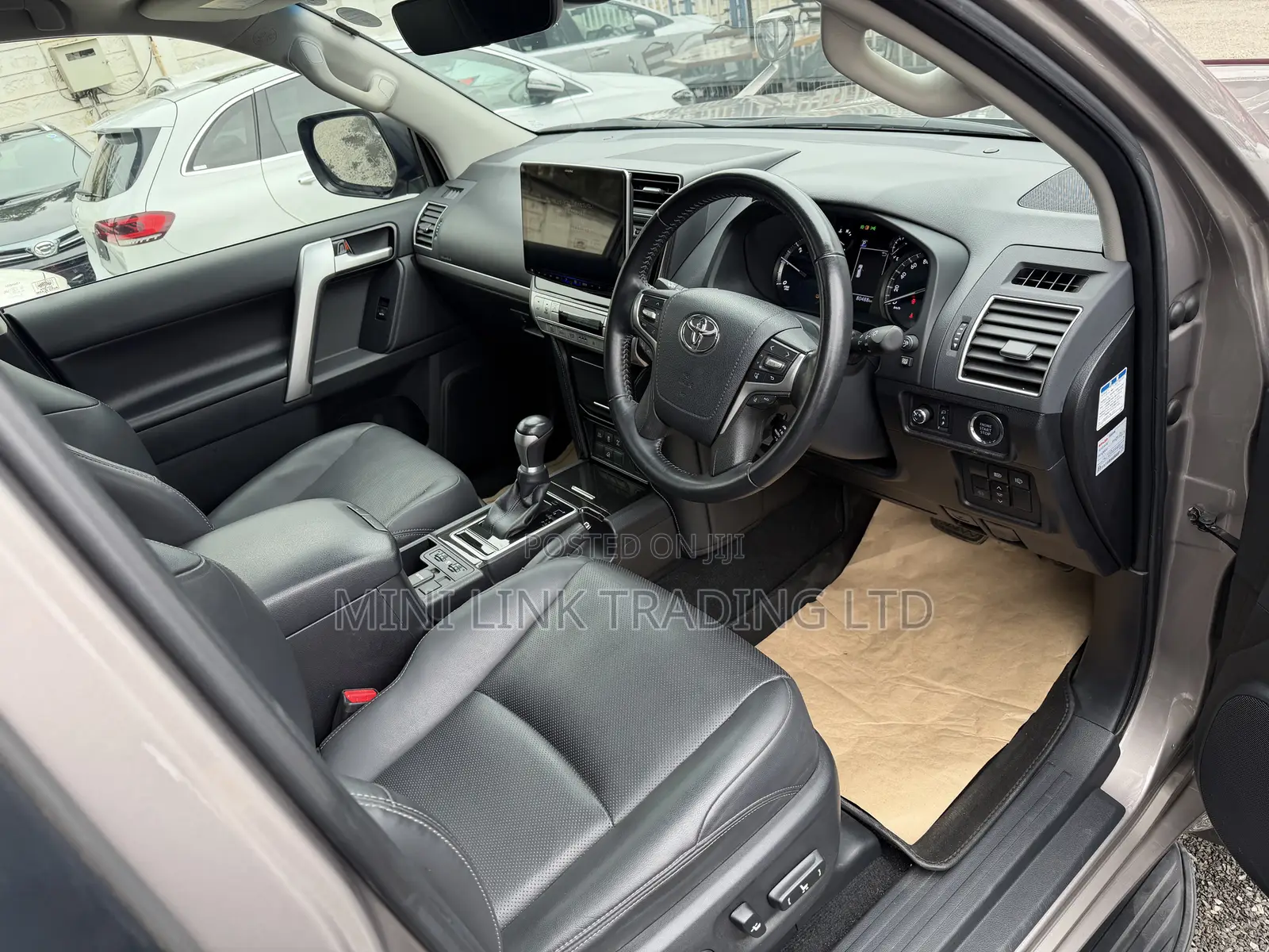 Toyota Land Cruiser Prado 2.8 2021 Gray