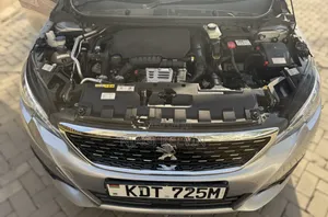 Peugeot 308 2018 Gray
