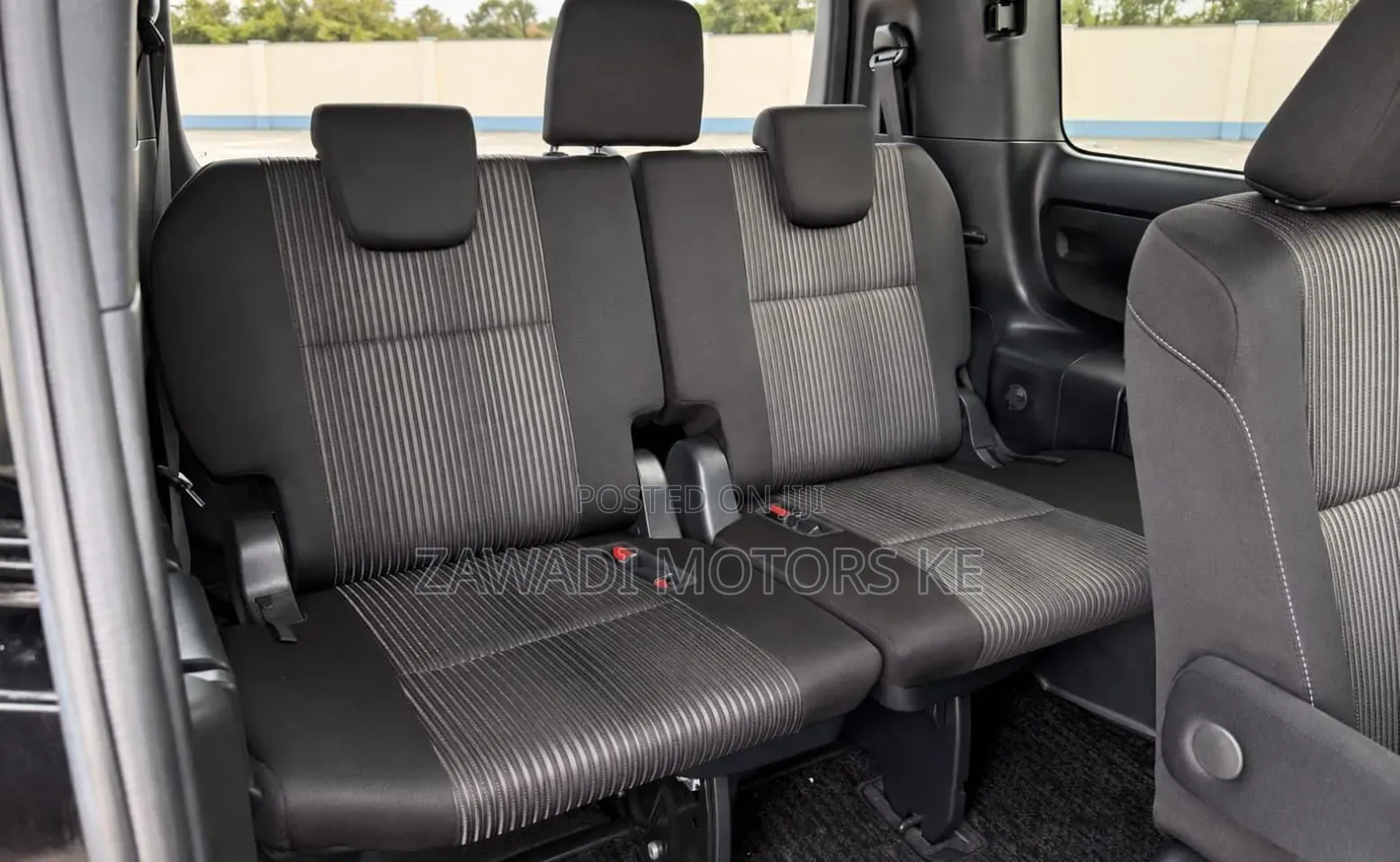 Toyota Voxy V 2WD 8-Seater 2019 Matt Black