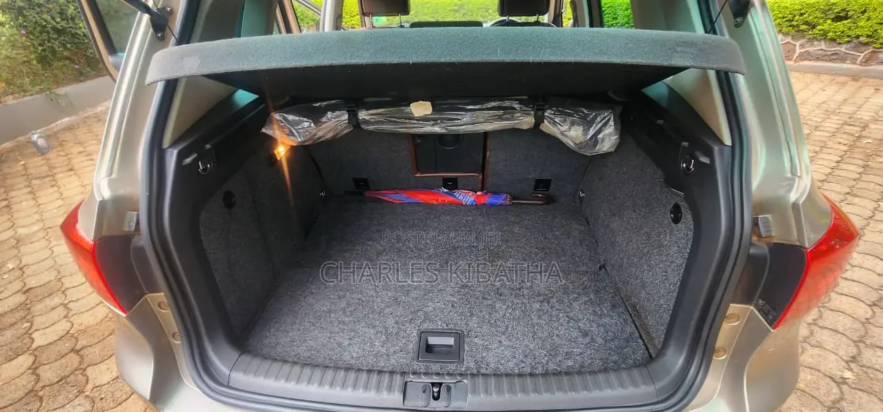 Volkswagen Tiguan 2012 Gold