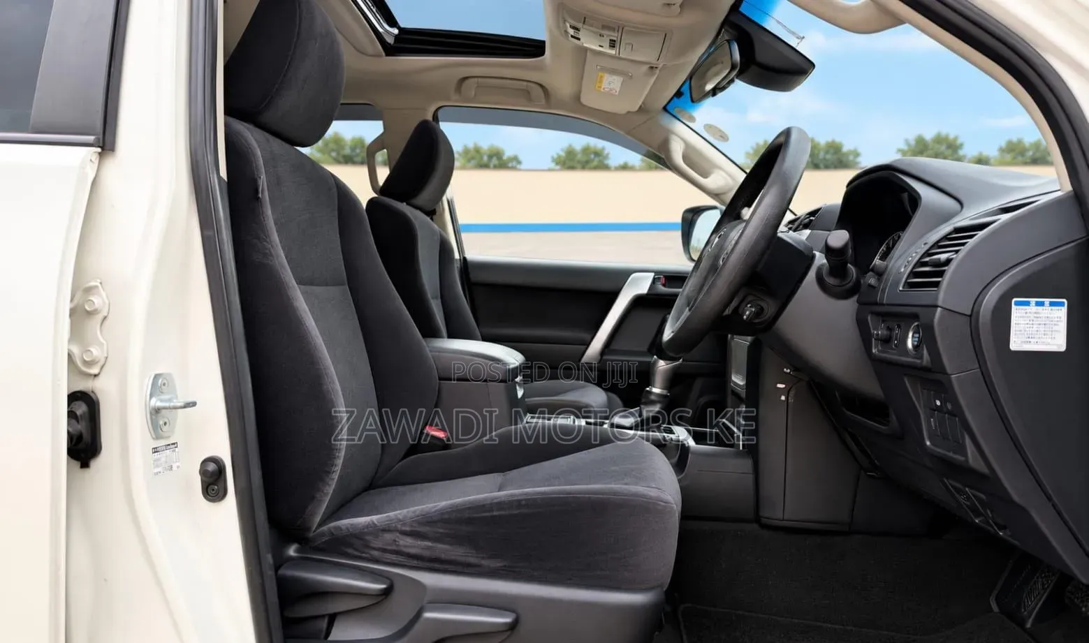 Toyota Land Cruiser Prado 2.8 2019 White